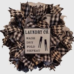 Vintage Laundry Co. Wreath